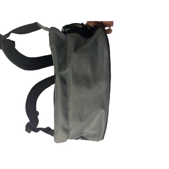 Head Backpack - Picture 10 of 10